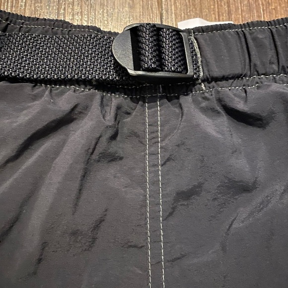 Columbia Black Utility Shorts - Picture 3 of 7